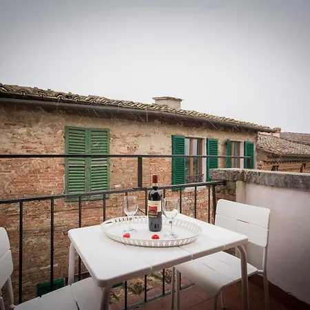 Lägenhet Astonish Cathedral View *