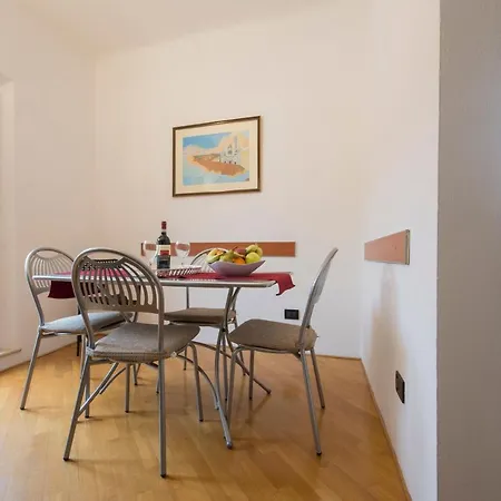 Astonish Cathedral View Lägenhet *